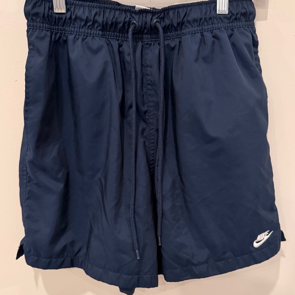 Nike Sportswear Woven Flow Shorts Midnight Navy FN3307-451 Mens Small